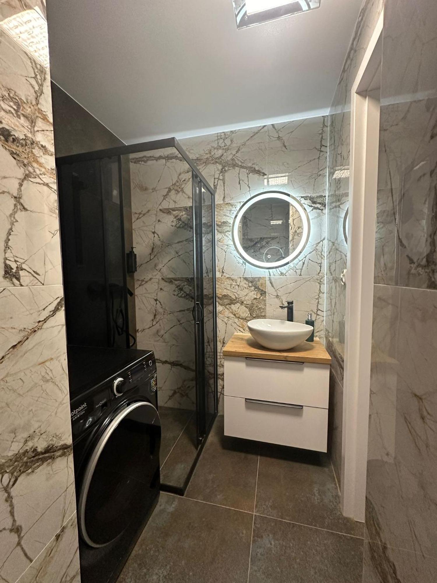 Luxury Apartaments Klimatyzacja 1 Radom Exterior foto